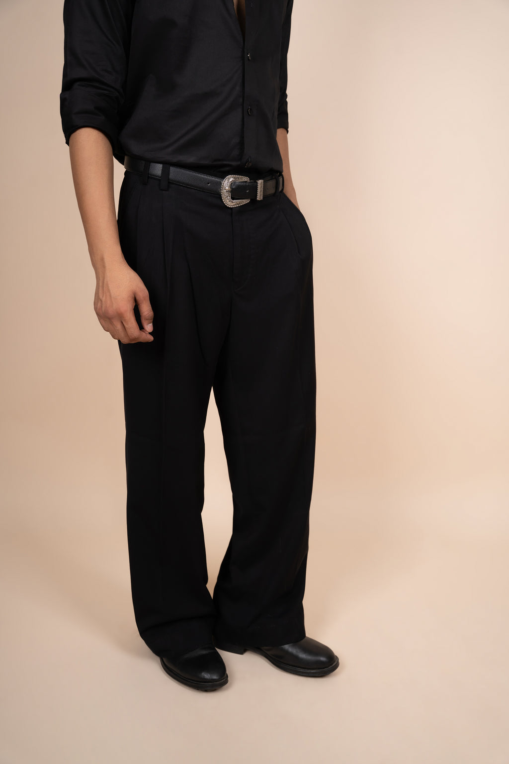 Black Tailored Pleated Trouser